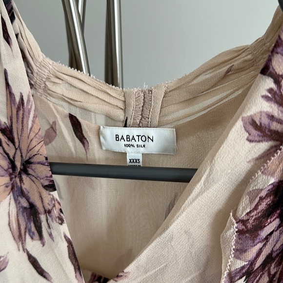 Aritzia Babaton Blouse - Picture 2 of 3